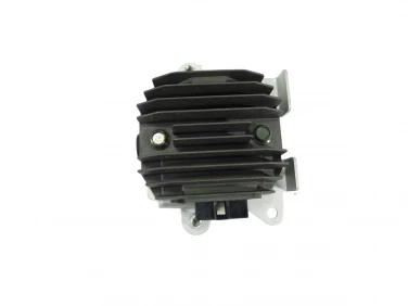REGULATOR NAPIĘCIA YAMAHA FZ6 600 FAZER 04-09 U-11 5VX819600000