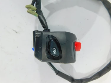 PrzeŁĄcznik prawy przÓd yamaha fz6 600 fazer 04-09 u-11 5vx839750100