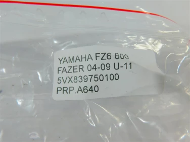 PrzeŁĄcznik prawy przÓd yamaha fz6 600 fazer 04-09 u-11 5vx839750100