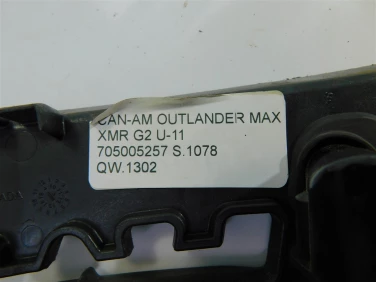 WypeŁnienie plastik can-am outlander max xmr g2 08-14 u-11 705005257