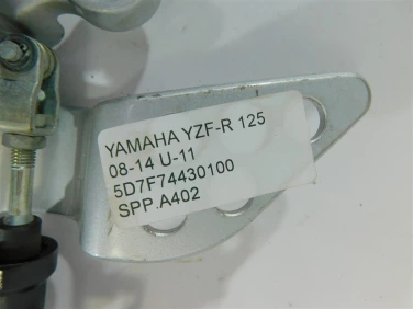 Set podnÓŻek prawy przÓd yamaha yzf-r 125 08-14 u-11 5d7f74430100