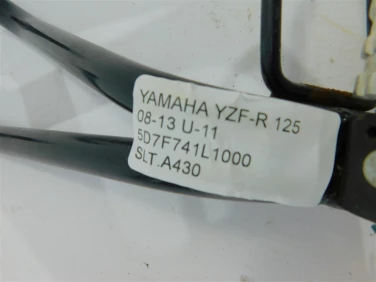 Set podnÓŻek lewy tyŁ yamaha yzf-r 125 08-13 u-11 5d7f741l1000