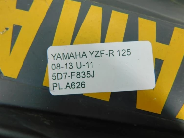 PŁug plastik owiewka yamaha yzf-r 125 08-13 u-11 5d7-f835j