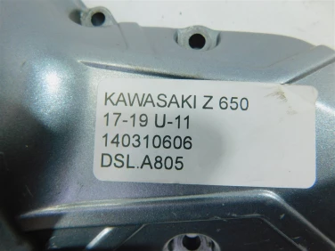 Dekiel kapa silnik lewa kawasaki z 650 17-19 u-11 140310606