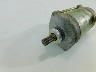 Rozrusznik elektryczny honda cbr 900 rr 92-94 u-11 31200mv9671