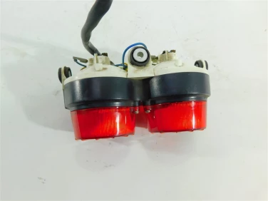 Lampa tyŁ tylna aprilia rsv 1000 r mille 98-03 u-11 ap8127070