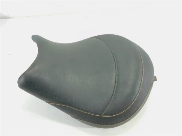 Siedzenie kanapa fotel kawasaki vn 2000 vulcan classic 04-10 u-11 53066-0048 s.a906