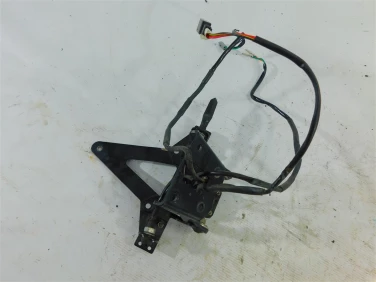 Mocowanie tablicy bŁotnik kawasaki z 800 13-16 akcesoryjne u-11