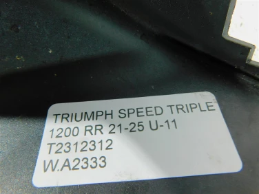 Plastik wypeŁnienie owiewka triumph speed triple 1200 rr 21-25 u-11 t2312312