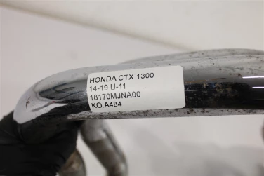 Kolanko kolektor wydech honda ctx 1300 14-19 u-11 18170mjna00