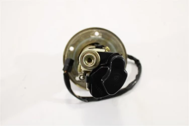 Pompa paliwa zbiornik kawasaki vn 2000 vulcan classic 04-10 u-11 490400016