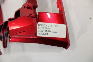 Plastik wypeŁnienie owiewka honda ctx 1300 14-19 u-11 77221mjna00zd