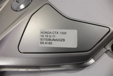Set podnÓŻek komplet honda ctx 1300 14-19 u-11 50750mjna00zb