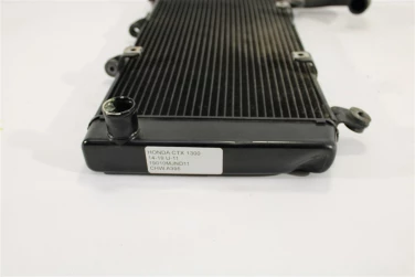 ChŁodnica wody przÓd honda ctx 1300 14-19 u-11 19010mjnd11