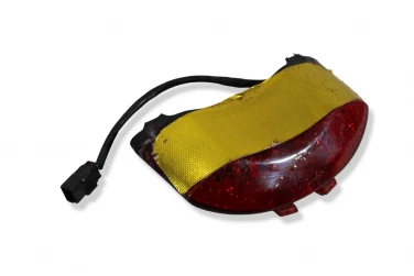 LAMPA TYŁ TYLNA TRIUMPH DAYTONA 675 06-08 U-11 T2703200