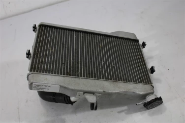 ChŁodnica wody przÓd yamaha yzf-r7 22-24 u-11 beb124610000