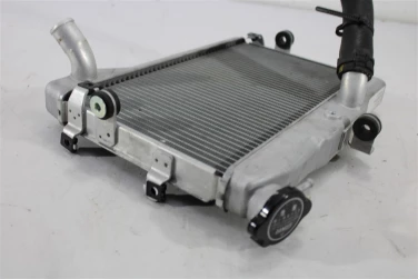 ChŁodnica wody przÓd yamaha yzf-r7 22-24 u-11 beb124610000
