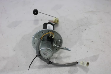 Pompa paliwa zbiornik suzuki dl 1000 v-strom 02-12 u-11 15100-06g10