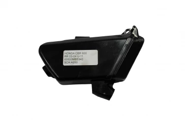 SCHOWEK PLASTIK HONDA CBR 600 RR 03-04 U-11 83500MEE940