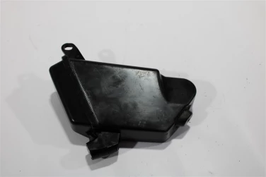 Schowek plastik honda cbr 600 rr 03-04 u-11 83500mee940
