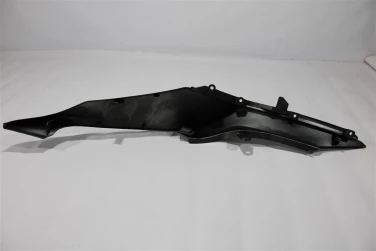 Ogon owiewka tyŁ prawy honda nt 1100 22-24 u-11 83611-mlf-e000