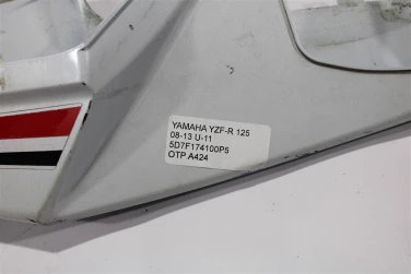 Ogon owiewka tyŁ prawy yamaha yzf-r 125 08-13 u-11 5d7f174100p5