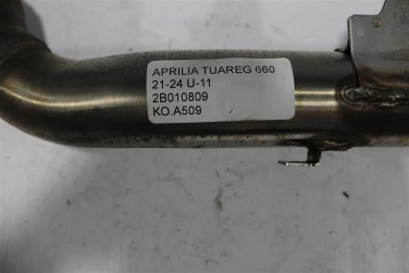 Kolanko kolektor wydech aprilia tuareg 660 21-24 u-11 2b010809