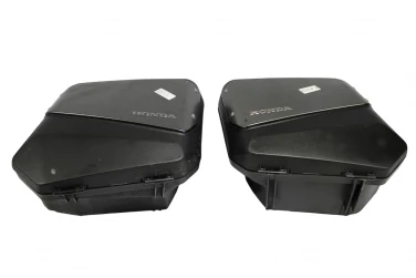 KUFER KUFRY TYŁ HONDA NT 1100 22-24 U-12 08L75-MLF-E00ZA