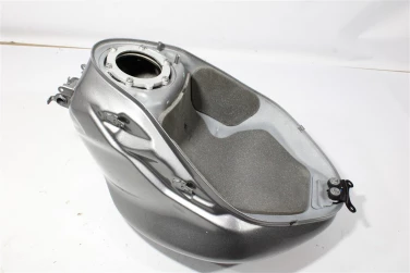Zbiornik paliwa bak triumph street triple 765 rs 19-23 u-11 t2406051