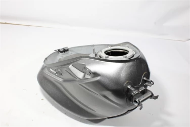 Zbiornik paliwa bak triumph street triple 765 rs 19-23 u-11 t2406051