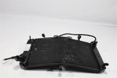 ChŁodnica wody przÓd yamaha fz8 fazer 8 10-15 u-11 2d1124610000