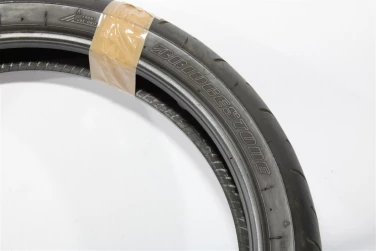 Opona przednia przÓd bridgestone 110/70-17 dot 1120