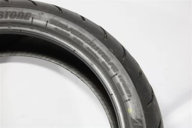 Opona tylna tyŁ bridgestone battlax 180/55-17 dot 4422