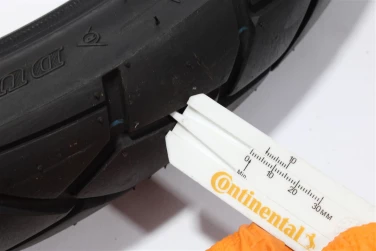 Opona przednia przÓd dunlop trailmax mixtour 90/90-21 dot 0523