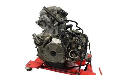 Silnik engine aprilia tuareg 660 2023 2183km m582m