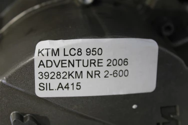 Silnik engine ktm lc8 950 adventure 2006 39282km nr 2-600