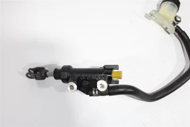 Pompa hamulcowa tyŁ yamaha fz8 fazer 8 10-15 u-11 4p52583v0100