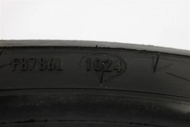 Opona przednia przÓd diablo rosso iv 120/70-17 dot 1024