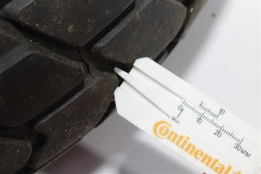 Opona tylna tyŁ pirelli mt60 rs 180/55-17 dot 3421