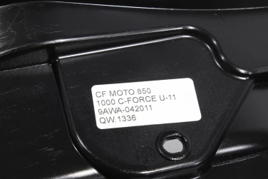 WypeŁnienie plastik cf moto 850 1000 c-force u-11 9awa-042011
