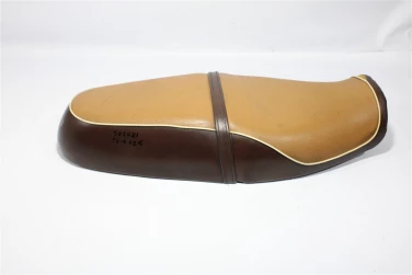 Siedzenie kanapa fotel suzuki tux 125 tu-x 99-02 u-11 4510025f00m8y