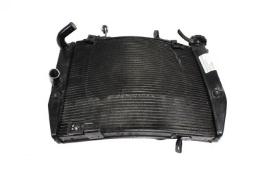 CHŁODNICA WODY PRZÓD TRIUMPH STREET TRIPLE 765 RS 19-23 U-12 T2101157