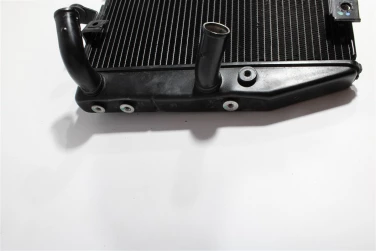 ChŁodnica wody przÓd triumph street triple 765 rs 19-23 u-12 t2101157
