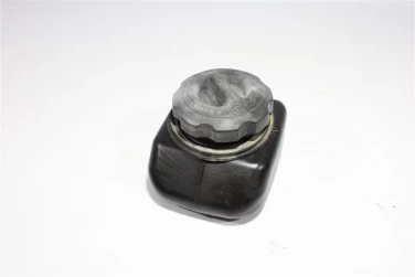 Schowek plastik suzuki lt-a 750 kingquad u-11 92111-31g