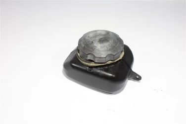 Schowek plastik suzuki lt-a 750 kingquad u-11 92111-31g
