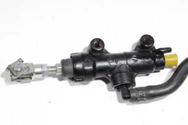 Pompa hamulcowa tyŁ triumph street triple 765 rs 19-23 u-11 t2021816