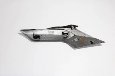 PŁug plastik owiewka triumph street triple 765 rs 19-23 u-11 t2317024