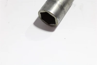 OŚ koŁa przÓd przednia triumph street triple 765 rs 19-23 u-11 t2000650