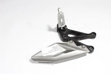 Set podnÓŻek lewy przÓd triumph street triple 765 rs 19-23 u-11 t2088019