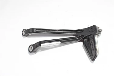 Set podnÓŻek lewy tyŁ triumph street triple 765 rs 19-23 u-11 t2081987